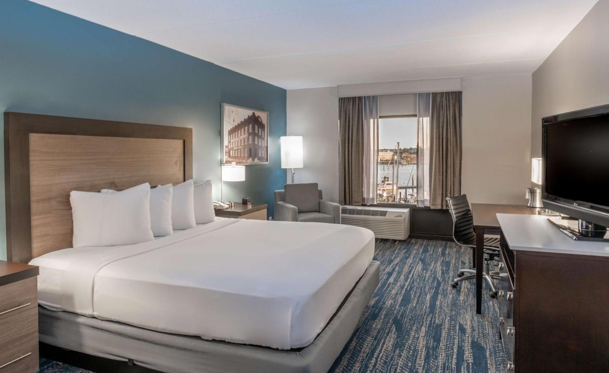 King Room with Bath Tub - Disability Access,1557474631:JPEG