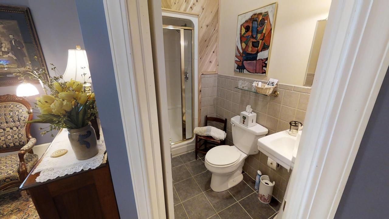 Deluxe Queen Room,531484401:JPEG